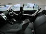 Toyota Vitz 2005 года